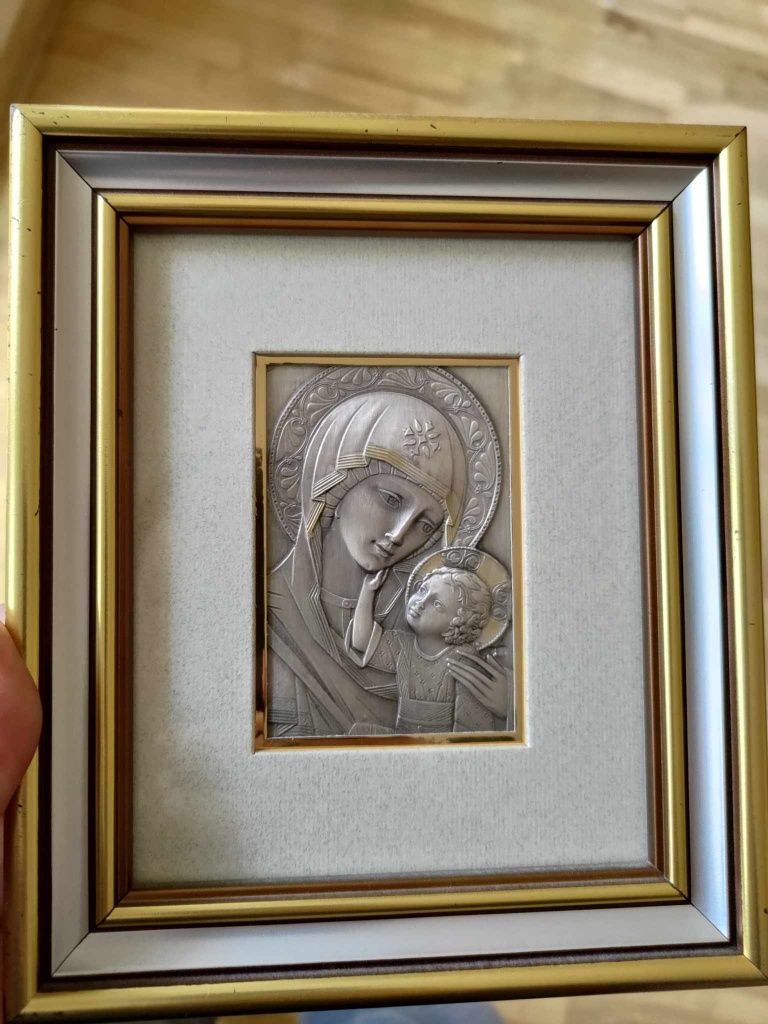 Obrazki rzeźby Maryja Jezus