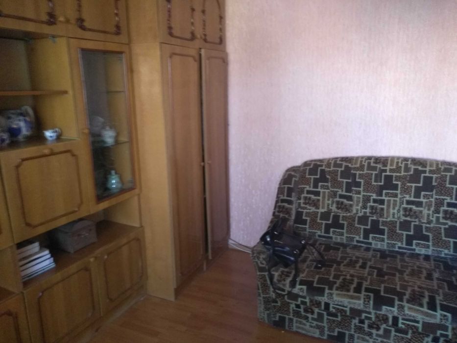 2 кімнатна недалеко від Центру