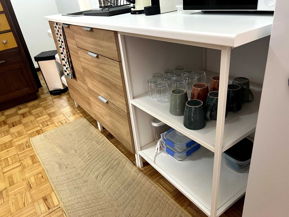 Movél de copa (3 módulos e pia)