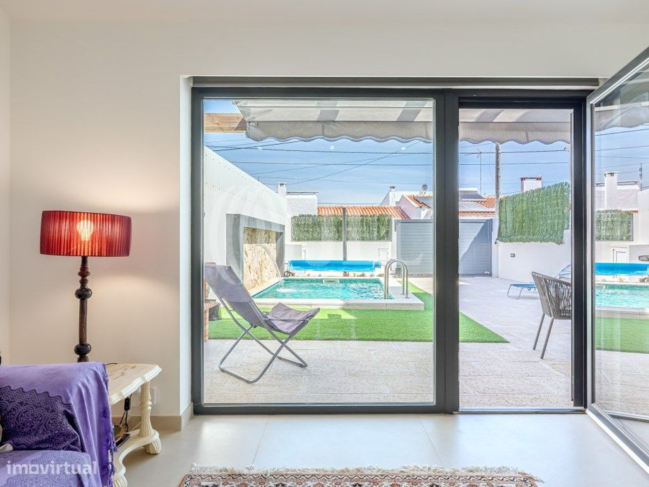 Moradia T3 com jardim e piscina, em Alcácer do Sal