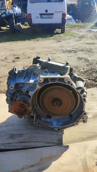 Коробка передач DSG 6-ступенева (DQ250 / 02E)
VW Jetta USA 2.0 TFSI