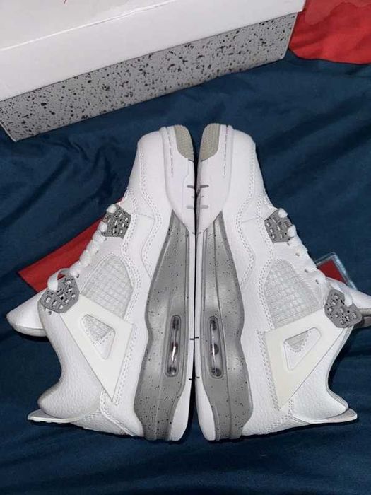 Buty biegania Jordan 4 RetroWhiteOreo R.41