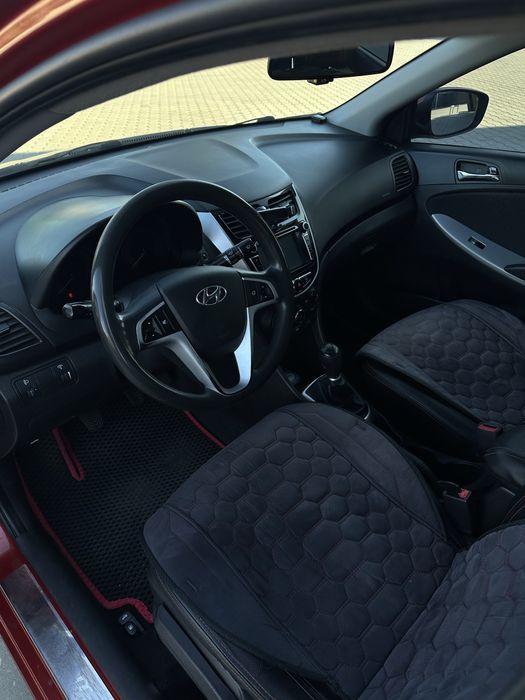 Продам Hyundai Accent , власне доглянуте авто