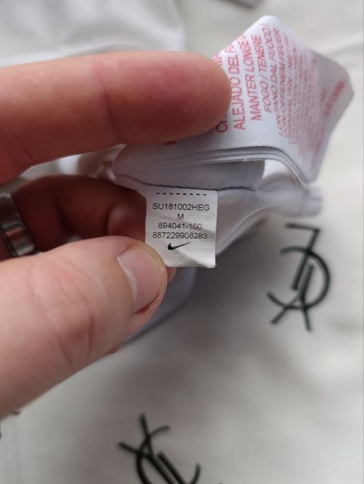 Футбольна форма збірної Англії Nike