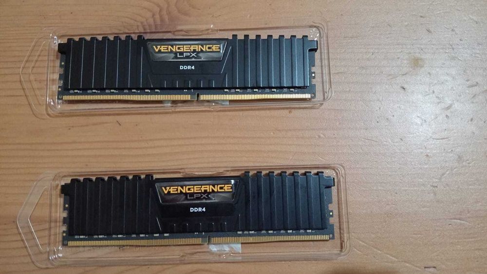 64GB RAM Corsair Vengeance LPX DDR4 3200MHz CL16 (2x32GB)