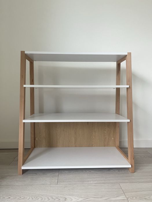 Otwarty Regał/ Komoda