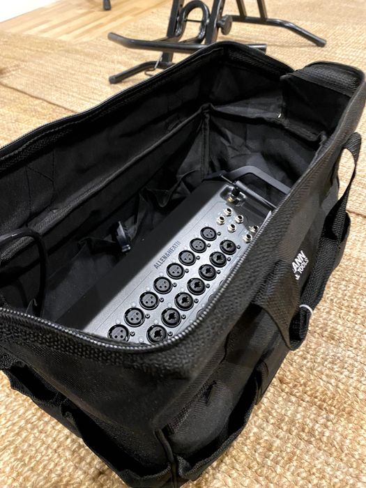 Allen & Heath CQ20B Kompaktowy mikser cyfrowy Bluetooth