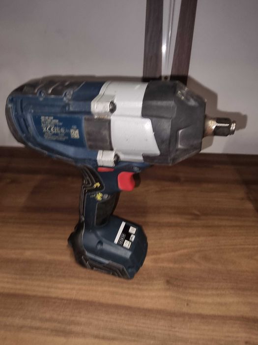 Klucz udarowy Bosch GDS 18v-1000 BITURBO
