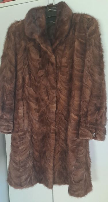 Kurtka z norek rozkloszowana