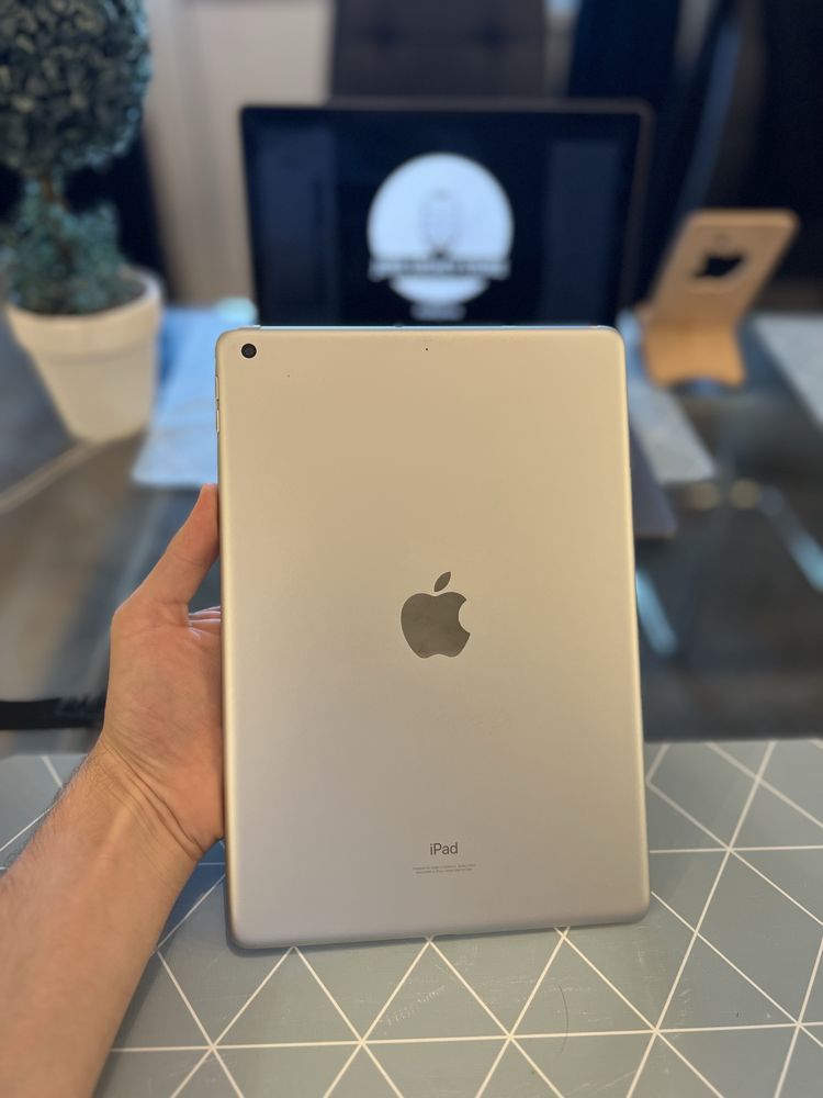 iPad 9th 64gb Silver 10.2 ідеал Планшет з гарантією для ігор.малювання