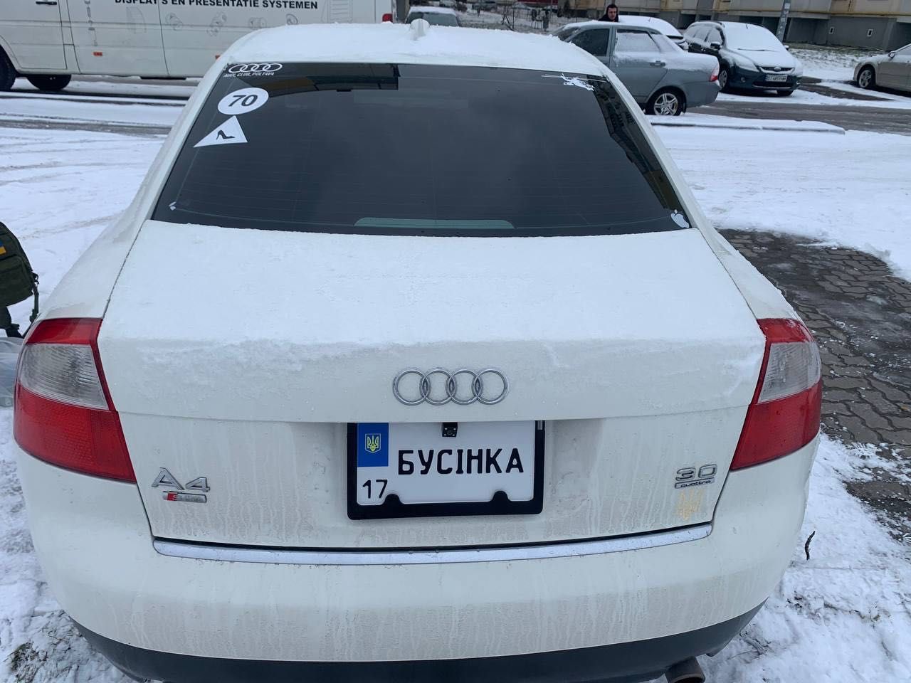 Ауді А4Б6 Quattro Легковий седан