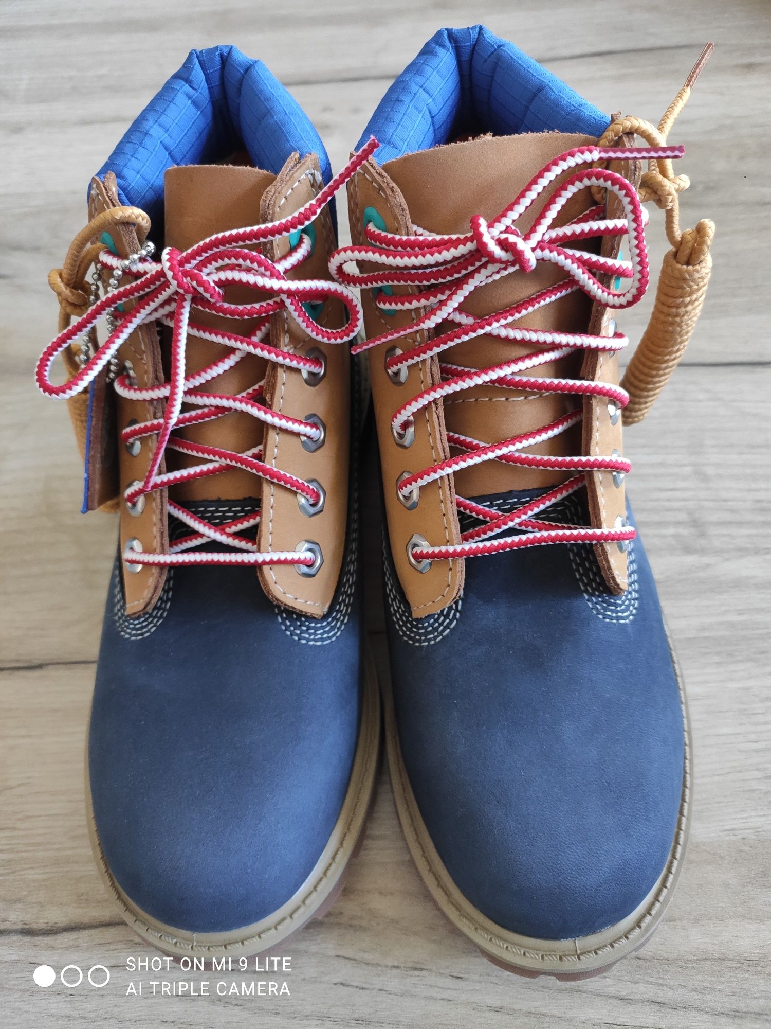 Trzewiki chłopięce Timberland r. 33