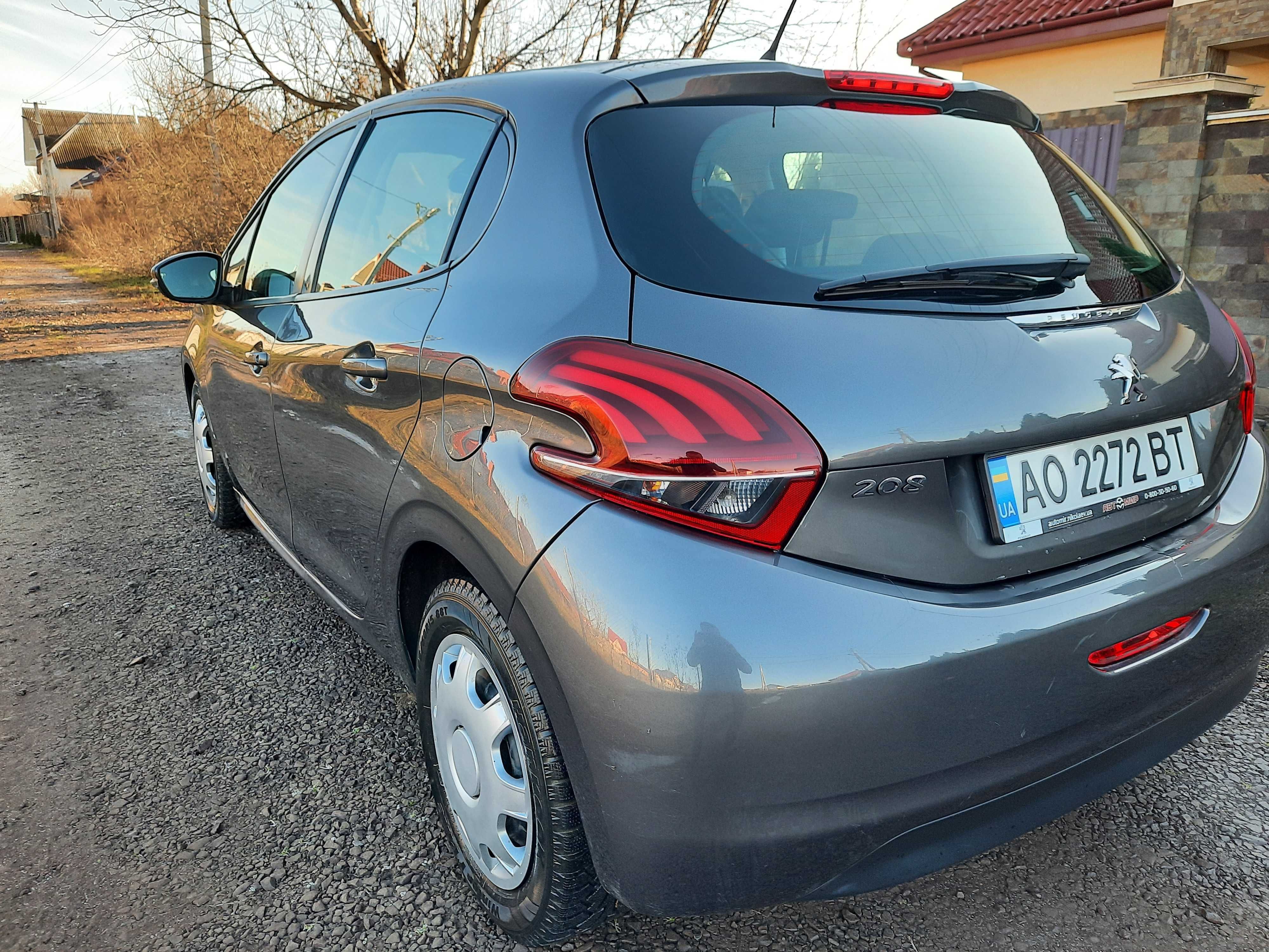 Peugeot208 18рік