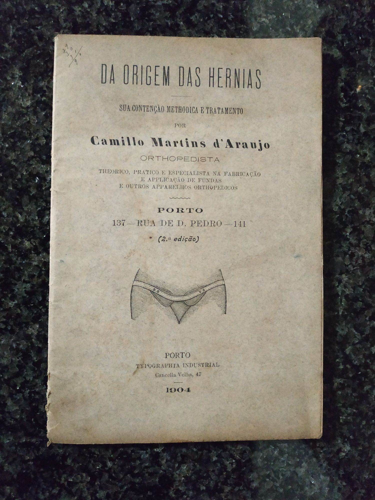 Livro da Origem das Hernias de 1904