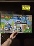 Klocki konstrukcyjne Lego duplo 10959 posterunek policji i helikopter