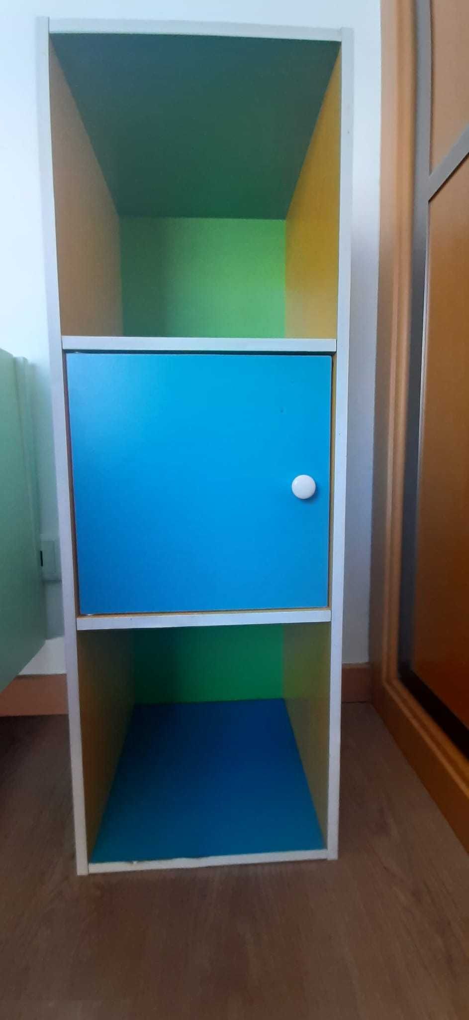 PACK de  cama , mesa de cabeceira e edredom