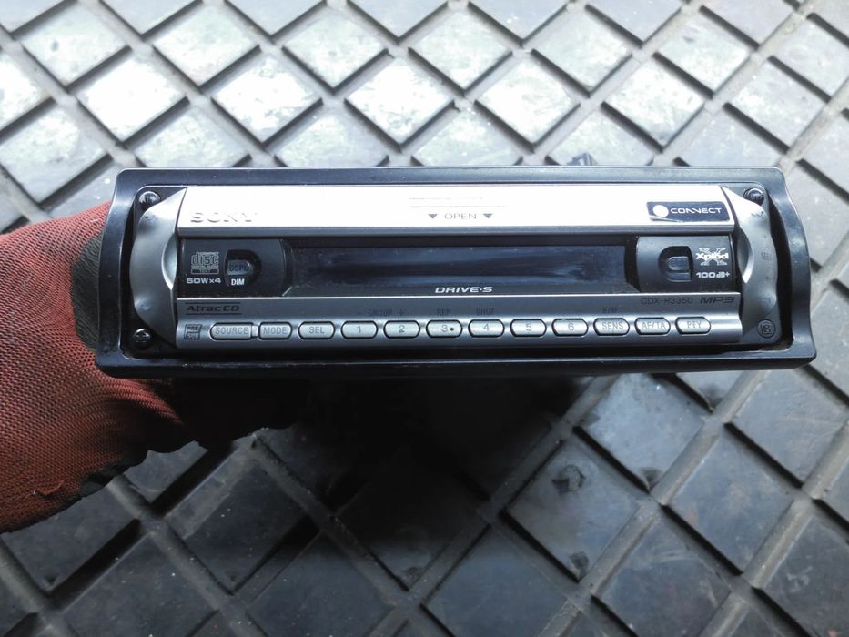 RADIO CD CDX R3350 SONY