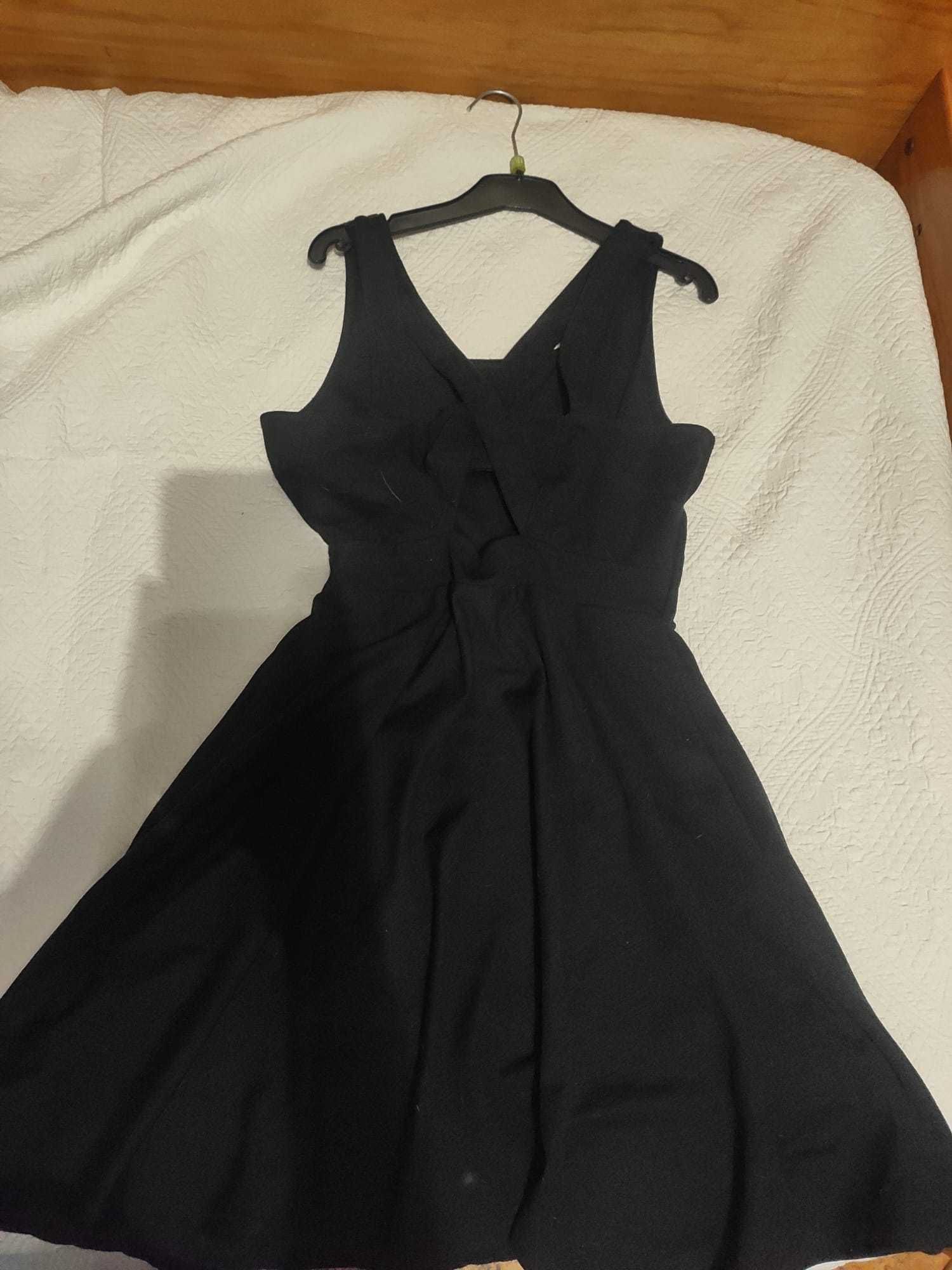 Vestido preto da Pull & Bear