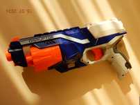 pistolet NERF wyrzutnia ELITE DISRUPTOR na strzałki
