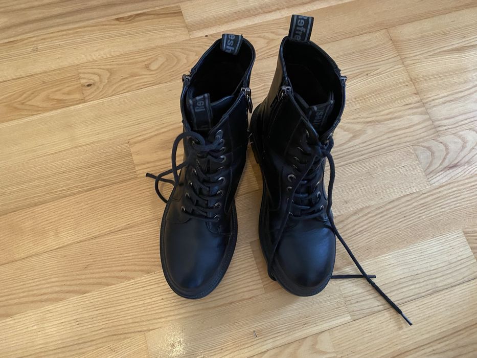 Buty sznurowane z zamkiem czarne rozm. 38 Refresh