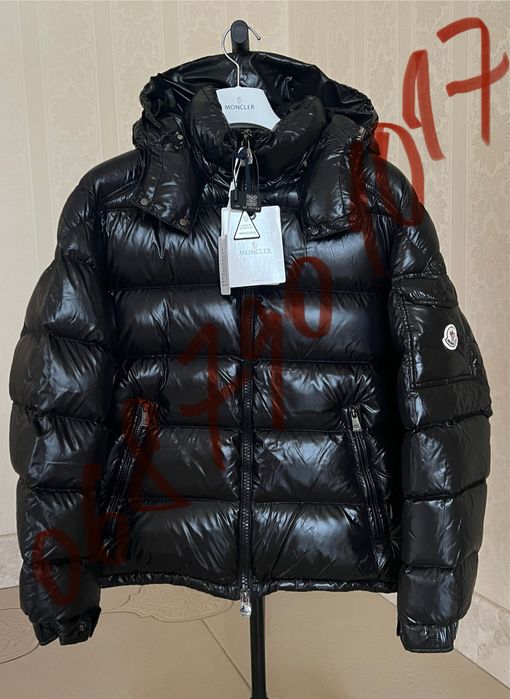 Жіноча куртка женская куртка пуховик Монклер Moncler