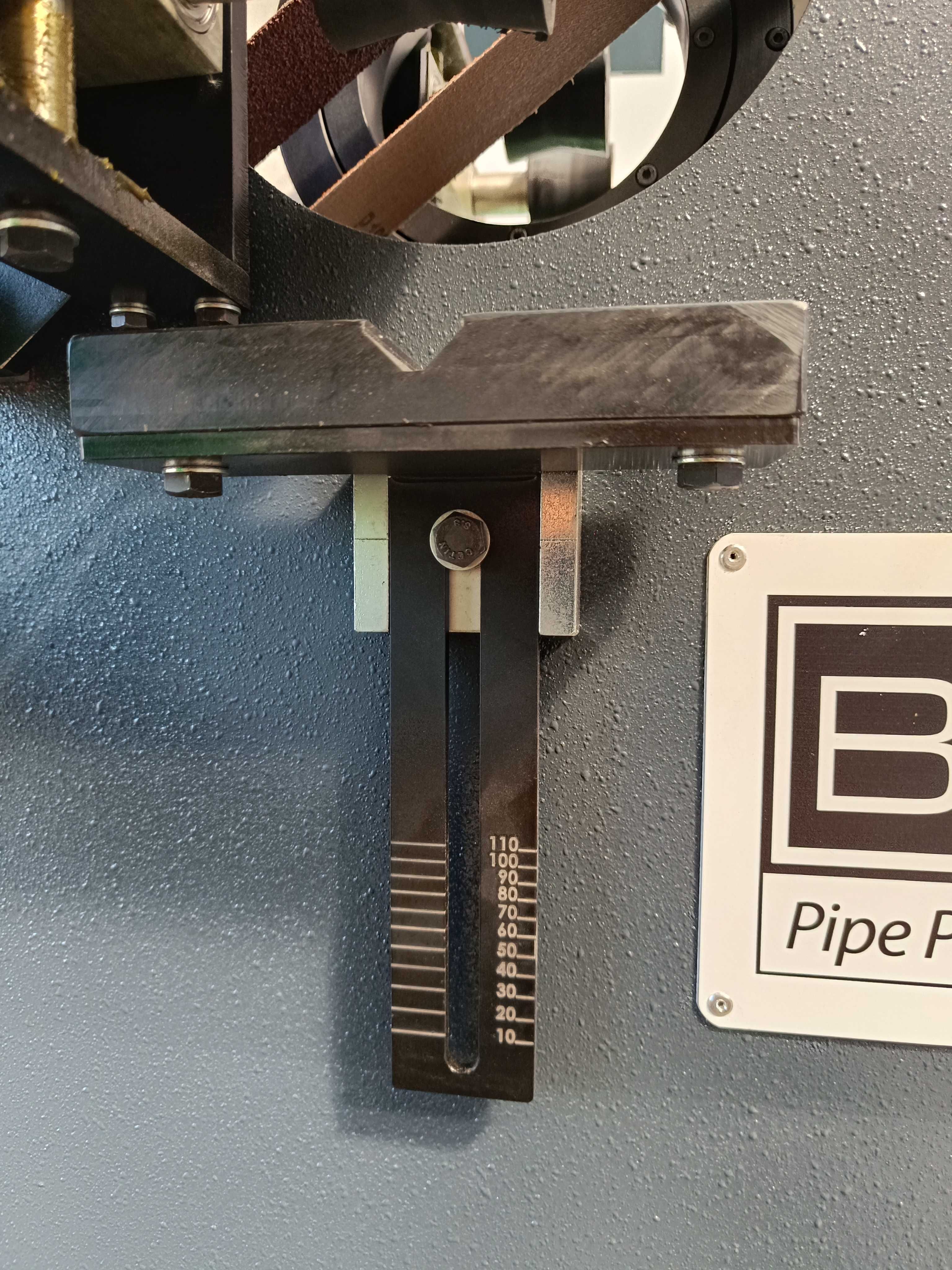 Mavipal | Máquina de Esmerilar Tubo BT 114 S