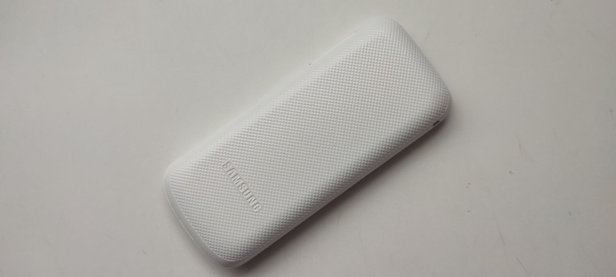 Продам Samsung e1050