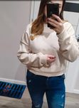 Kremowa bluza z serduszkiem uni m-xl