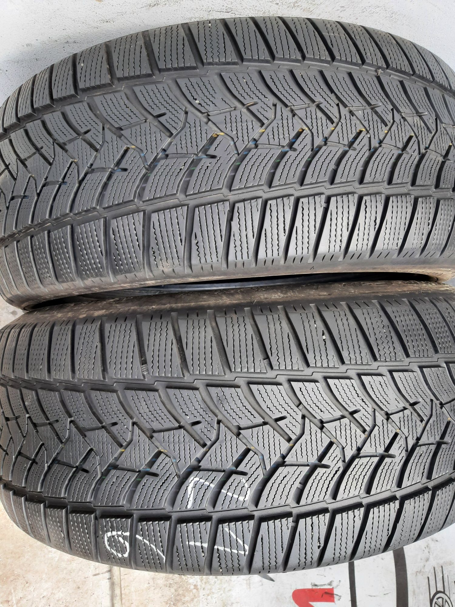 2x 255/50r19 107V Dunlop Winter Sport 5 SUV