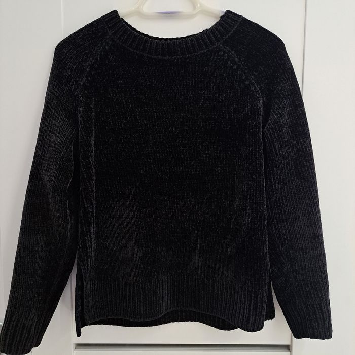 Sweter damski czarny