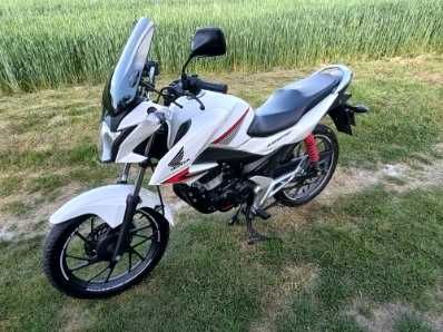 Sprzedam Honde CB125F