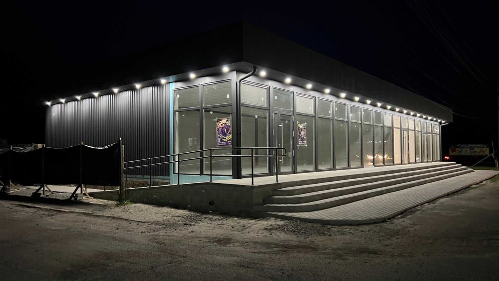 Оренда ФАСАДНОГО комерційного приміщення 54,1 м.кв. в ЦЕНТРІ м. САРНИ