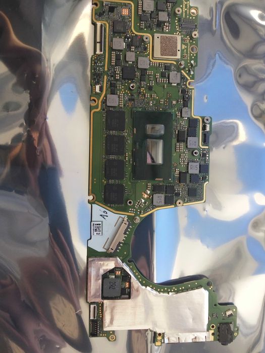 Материнська плата Huawei SP1MACHW19M (i7-8550u/16gb/mx150) вживана