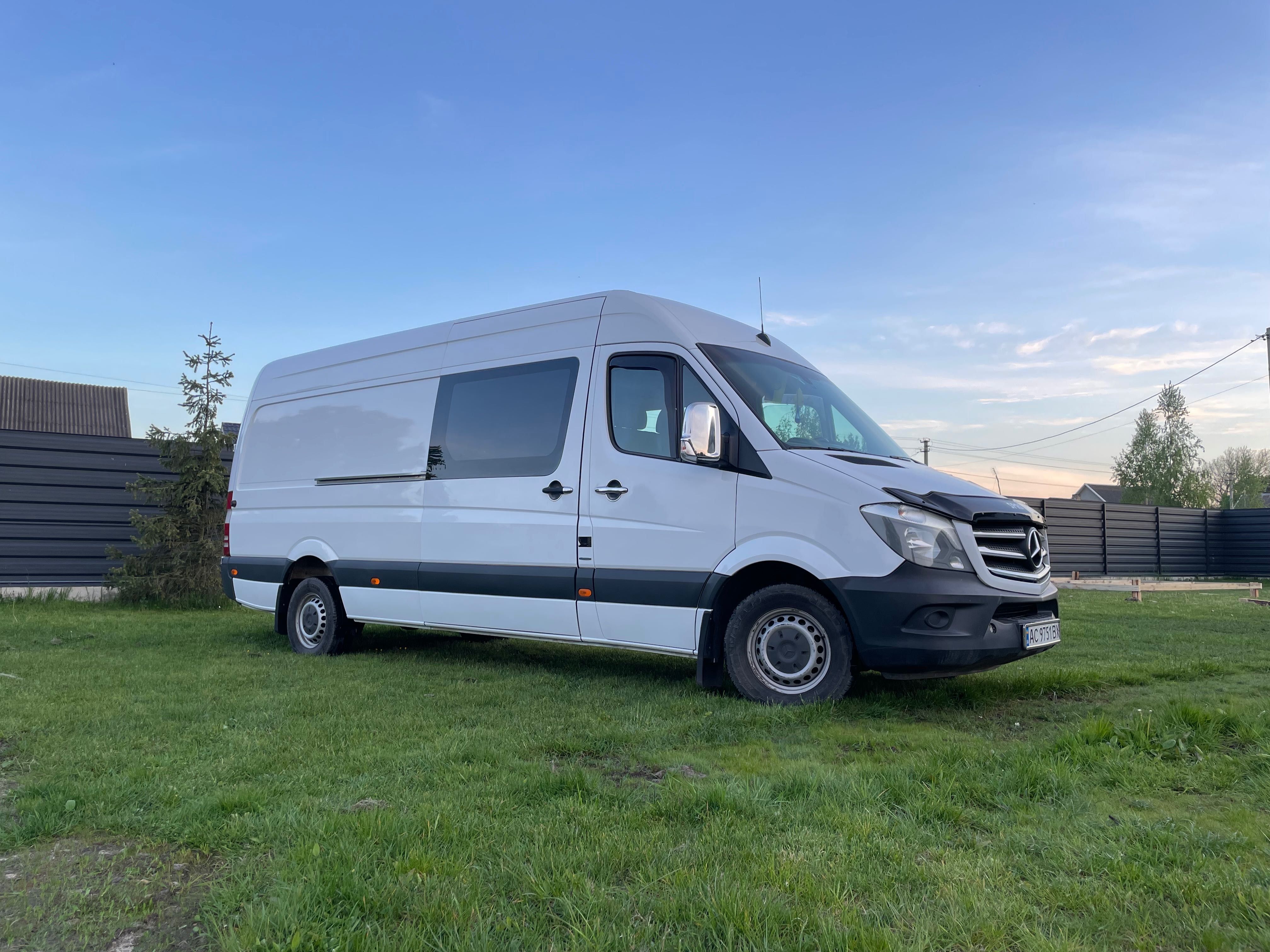 Mercedes- Benz  Sprinter 313  2015 пас