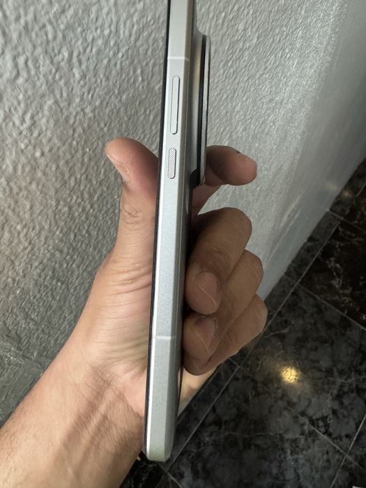 Xiomi 15 ultra…512/16gb
