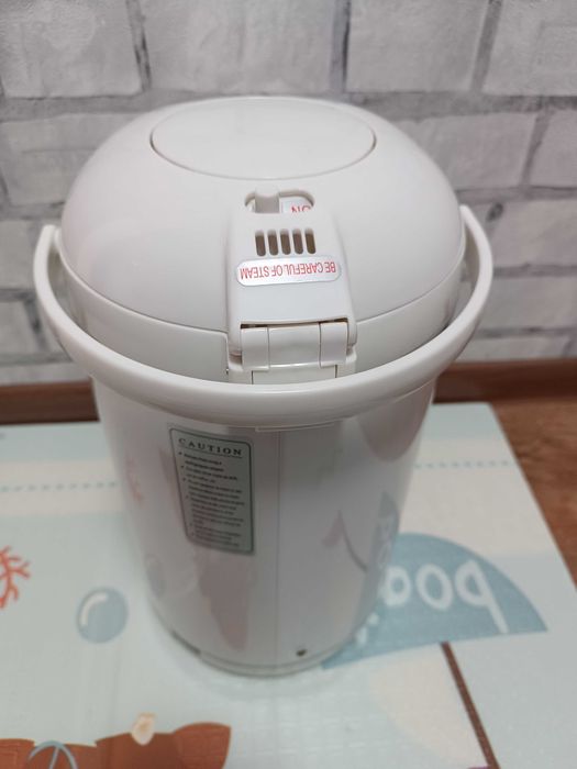 Продам термопот AIFUTE 4,8л.