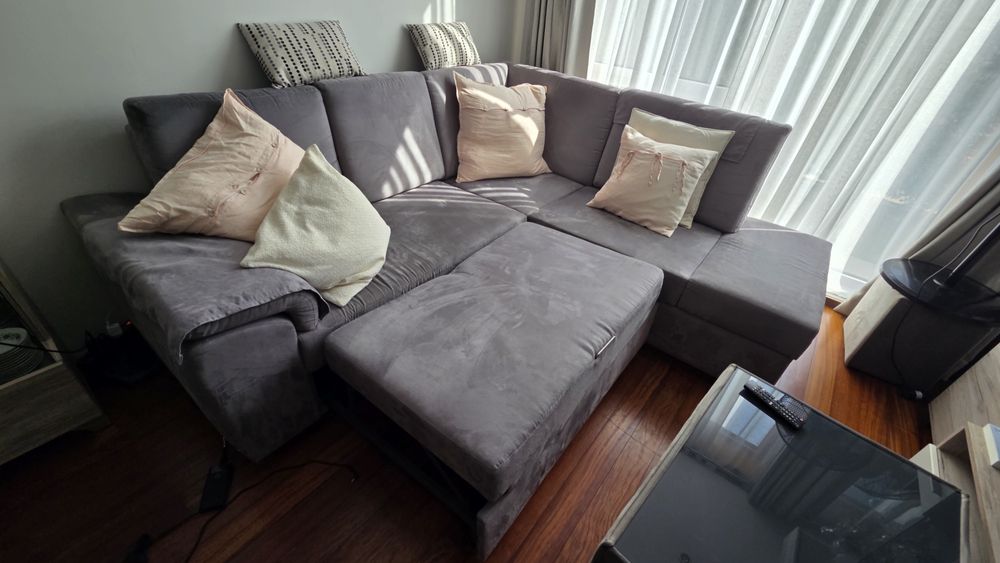 Sofa cama 220x235 + mesa centro da mesma cor