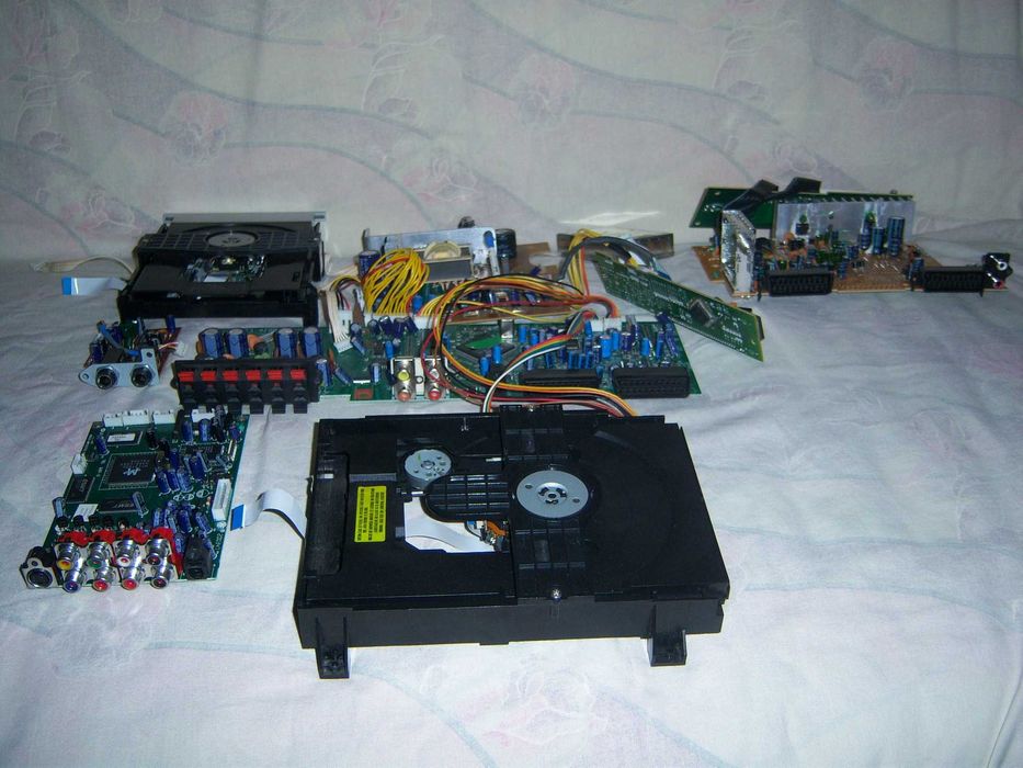 Złom elektroniczny