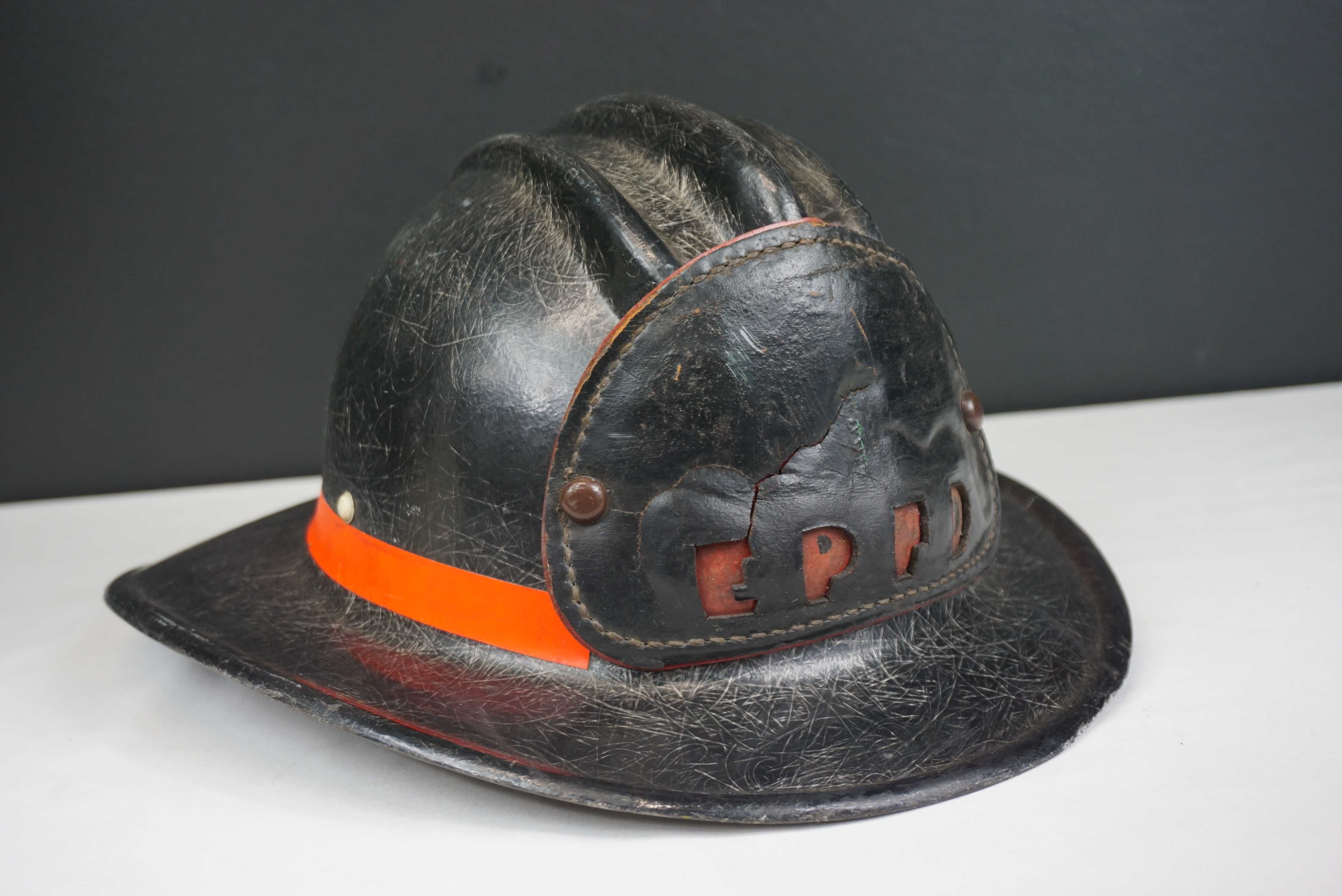 Kask hełm strażacki E.D. Bullard Co. USA