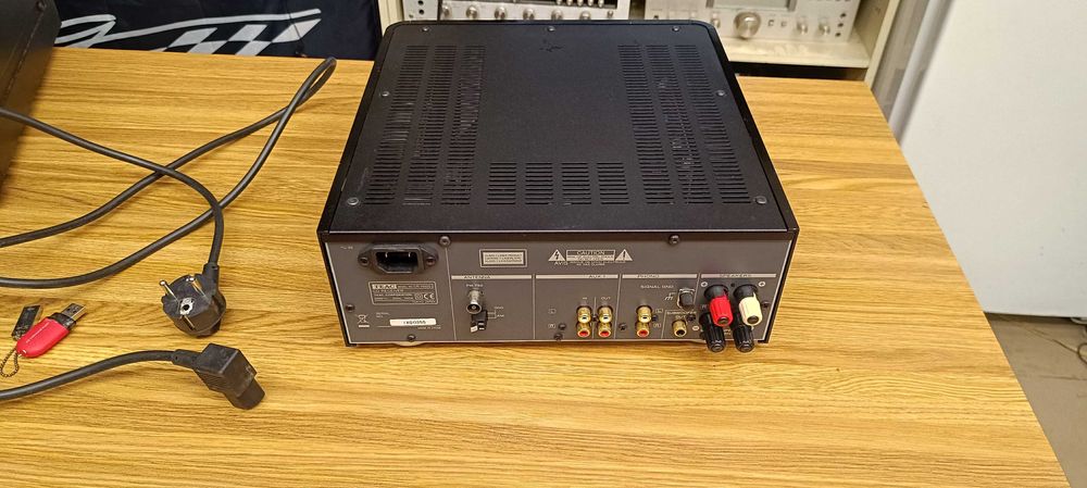 Ресивер TEAC CR-H 500