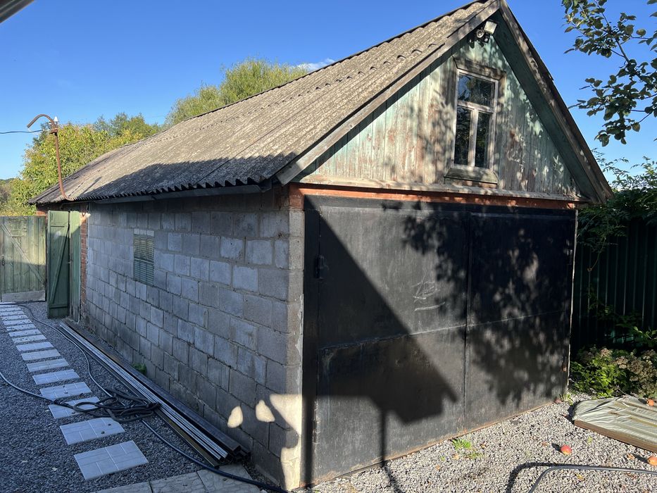 Продам гараж на розборку