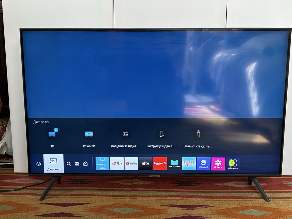 Телевізор Samsung 43