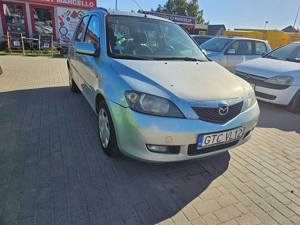 Mazda 2. 2004 rok 1.4 diesel opłaty aktualne KLIMATYZACJA