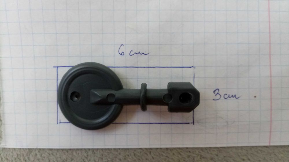 Kluczyki do otwierania karmików deratyzacyjnych