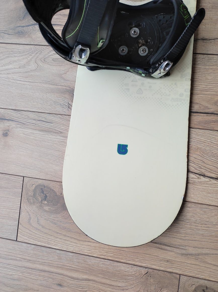 Burton indie 46 snowboard deska