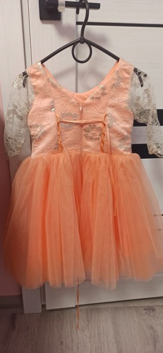 Плаття святкове в садок