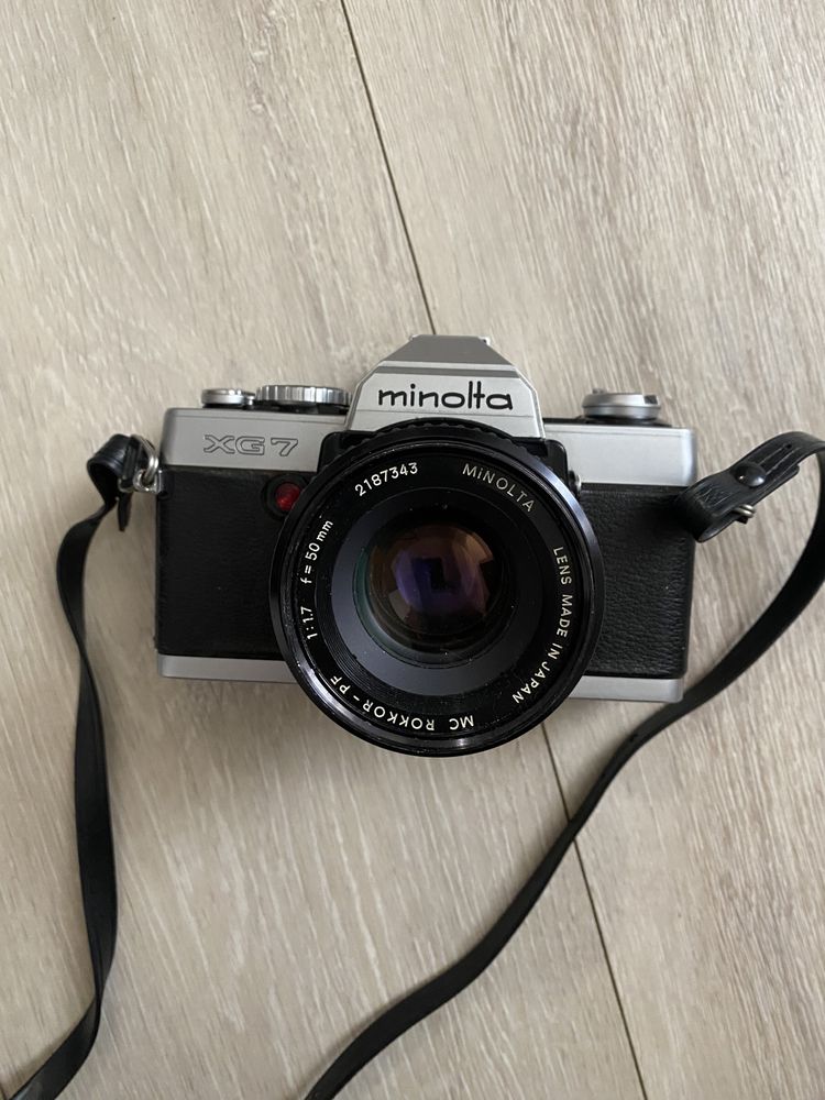 Minolta XG7 + Rokkor 50mm f1.7