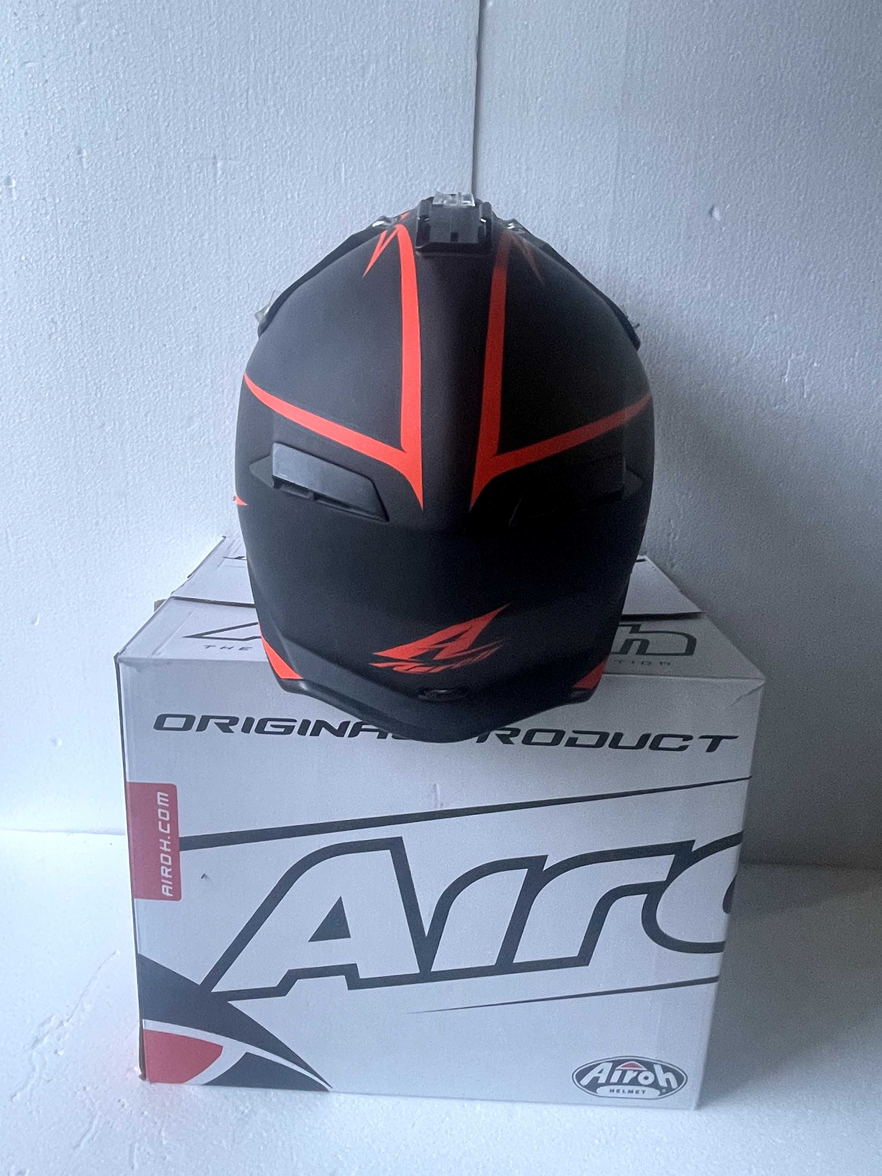 Capacete Airoh TERMINATOR 2.1 Carbono