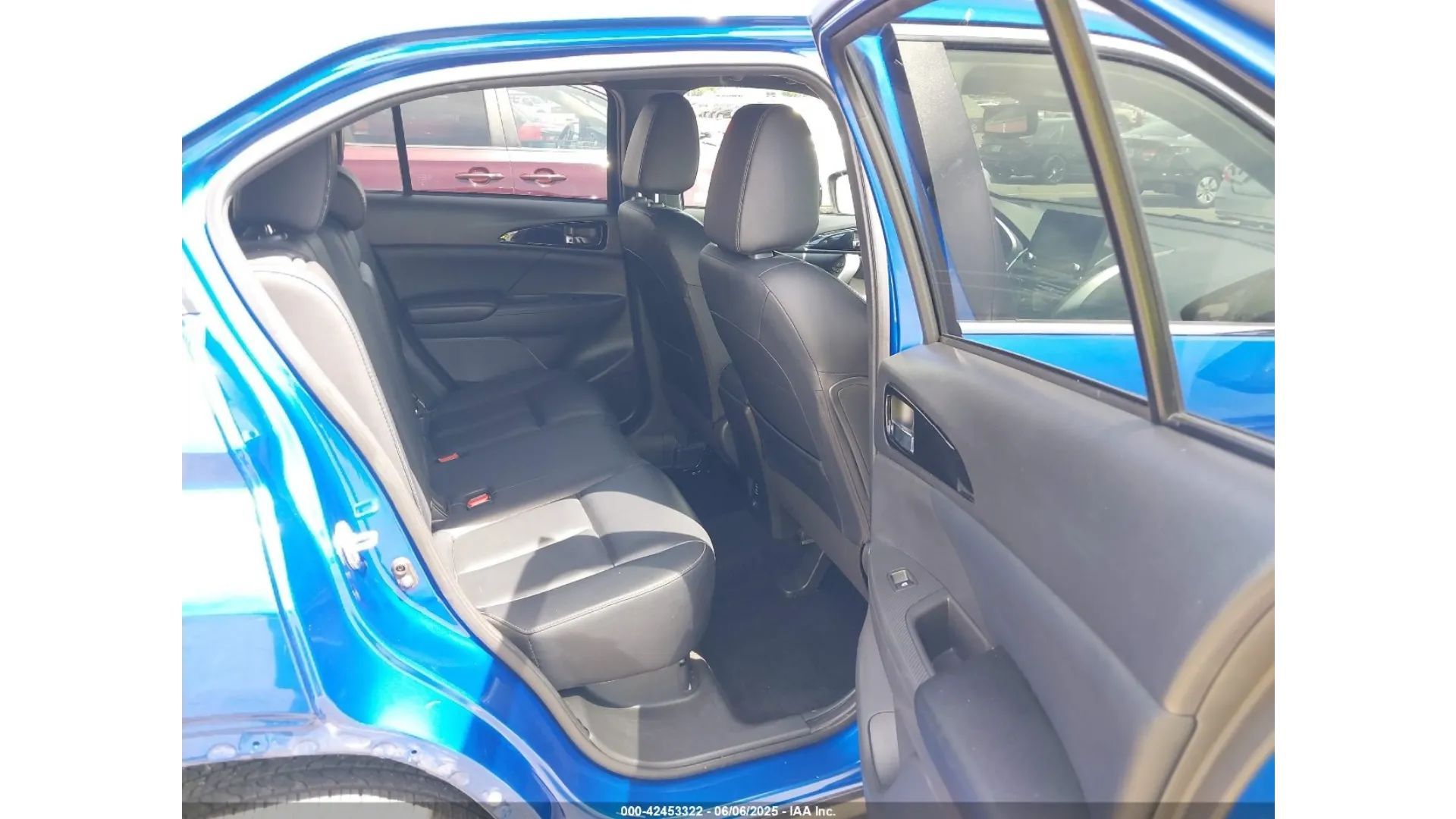 Mitsubishi Eclipse Cross Bogate wyposażenie/4x4/Nieduże uszkodzenia/