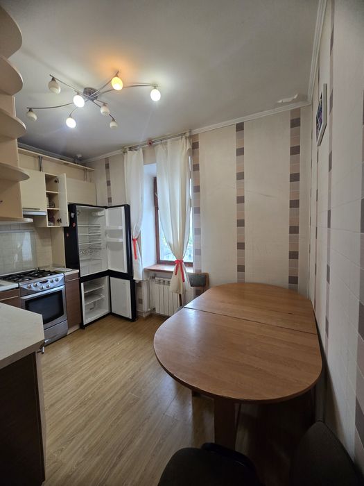 2х.кім.кв. на продаж